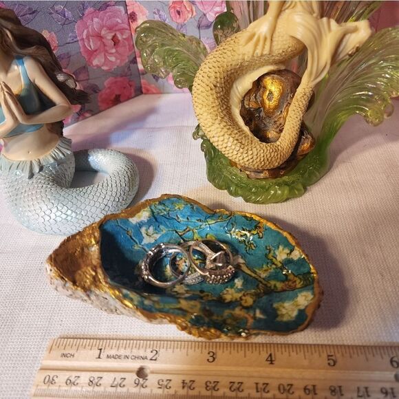 DECOUPAGE JAPANESE STYLE OYSTER SHELL - Picture 6 of 8